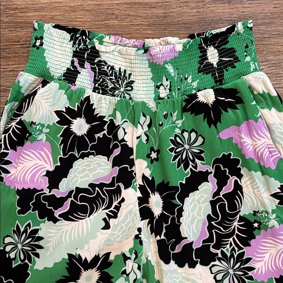 Anthropologie The Saria Smocked Wide-Leg Pants by Maeve Women's Size Medium EUC - Picture 3 of 13